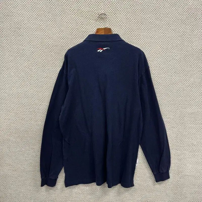 リーボック 刺繍ロゴ カジュアル カラ 長袖Tシャツ 100 M06046