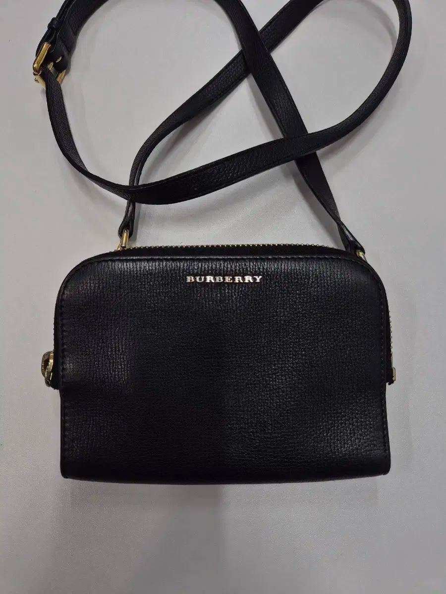 Burberry バーバリー ミニ クロス バッグ