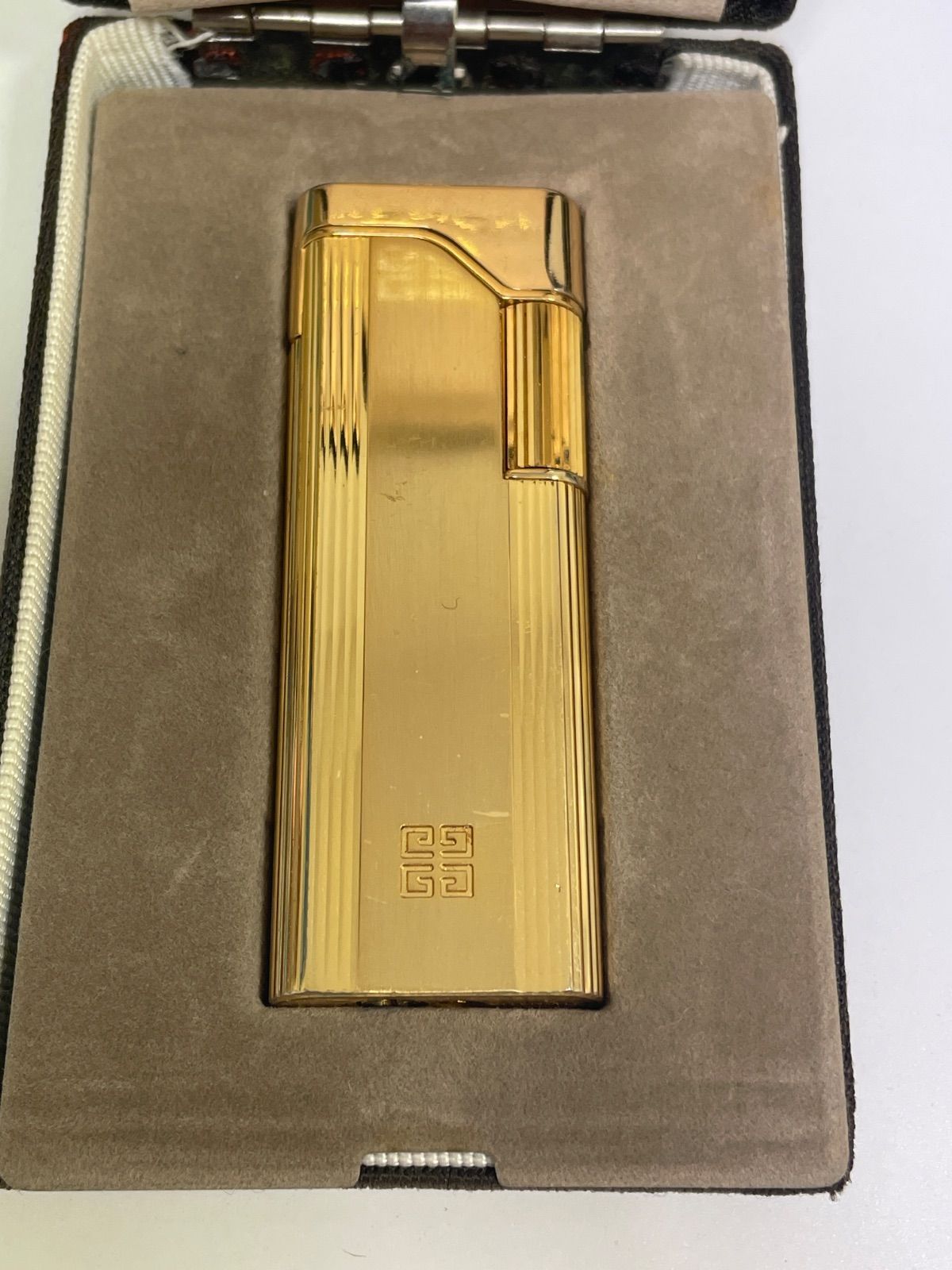 き GIVENCHY ライター ゴールド
