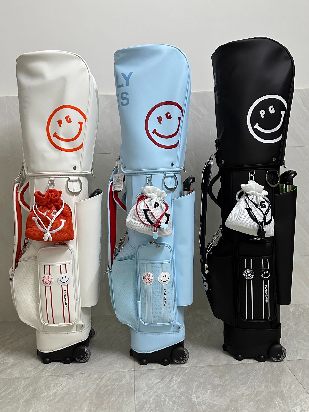 PEARLY GATES スマイリーフェイス キャディバッグ キャスター付 PEARLY