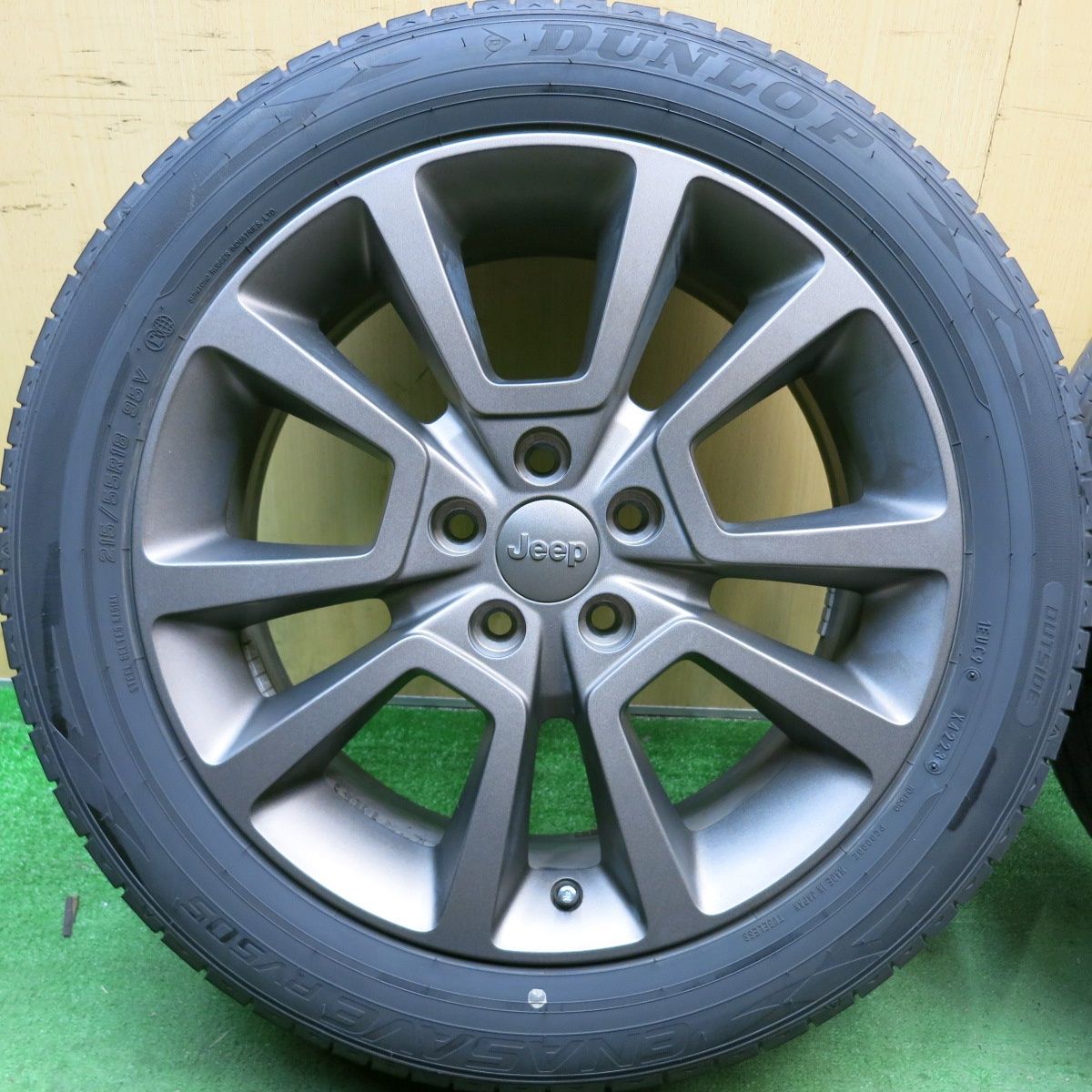 バリ溝 23年 9.5分 ジープ コンパス リミテッド 純正 215 55R18 ダンロップ エナセーブ RV505 18インチ PCD114.3 5H 5100508HAノ TRITUETUBI_COM