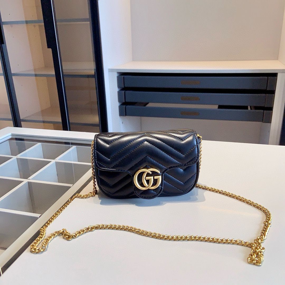 今日特価】Chanel＆GUCCI X268 3点セット ホボバッグ＆マー
