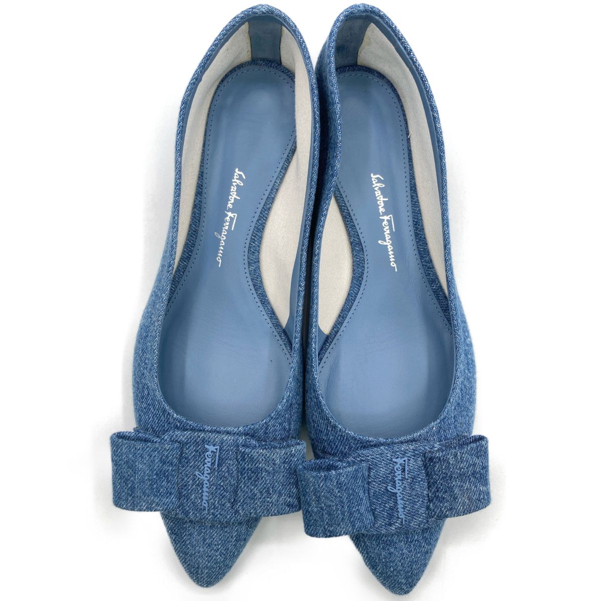 フェラガモ VIVA パンプス フラット 61/2D デニム フェラガモ VIVA