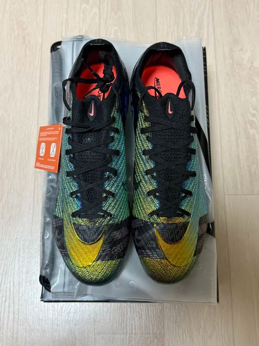 NIKE ナイキ マーキュリアル ヴェイパー 16 FG 275