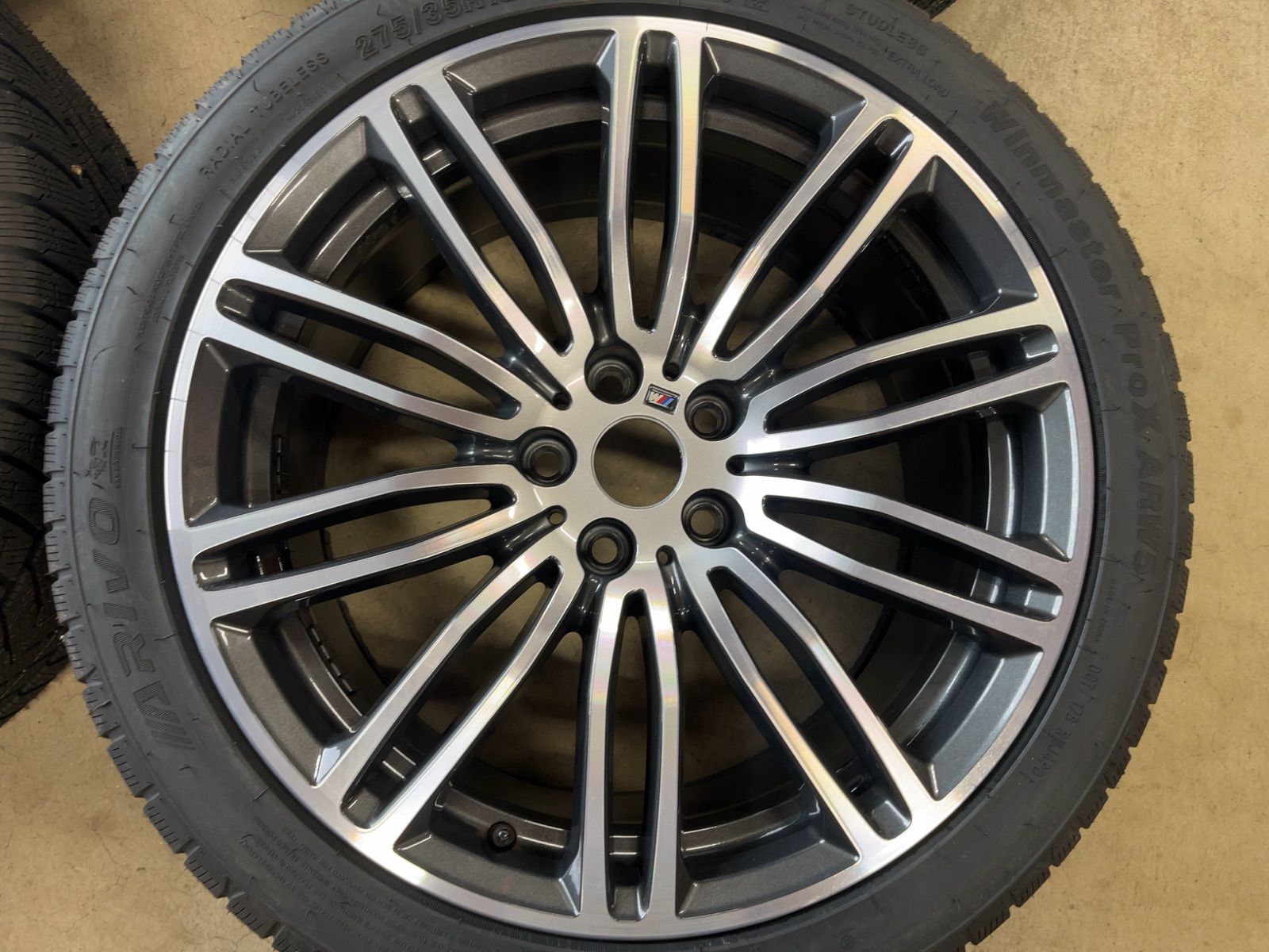 BMW G30 G31 Mスポーツ 純正品 冬タイヤ付 19インチ 4本セット