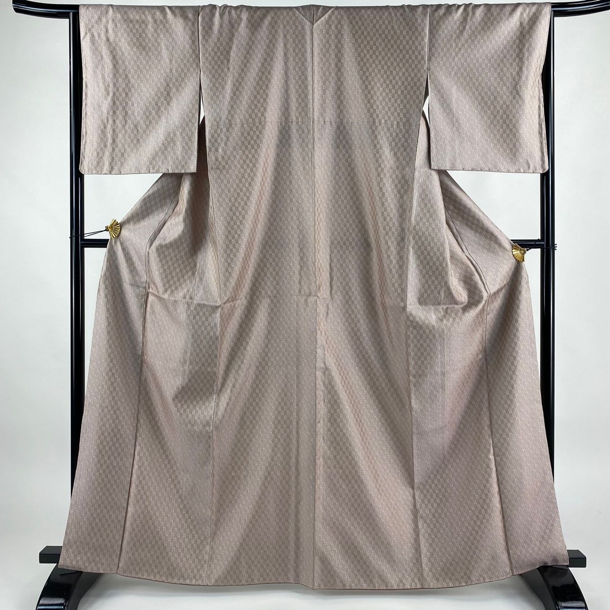 お召 身丈165.5cm 裄丈65cm M 袷 文字文 サーモンピンク 正絹 名品