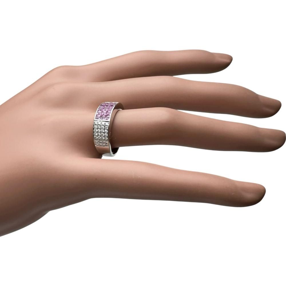 13号 ピンクサファイア（ミステリーセッティング） 0.98ct