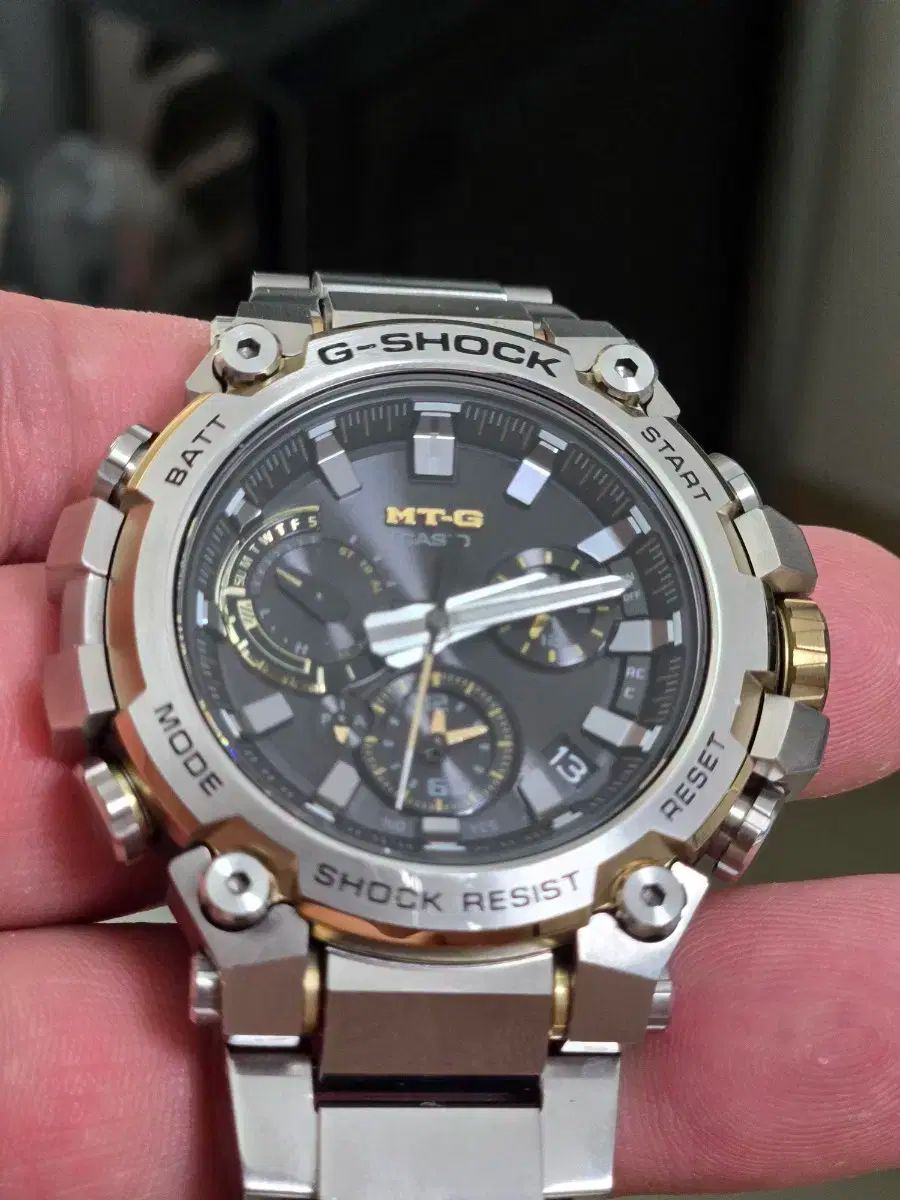 ゴールドルーム G-SHOCK