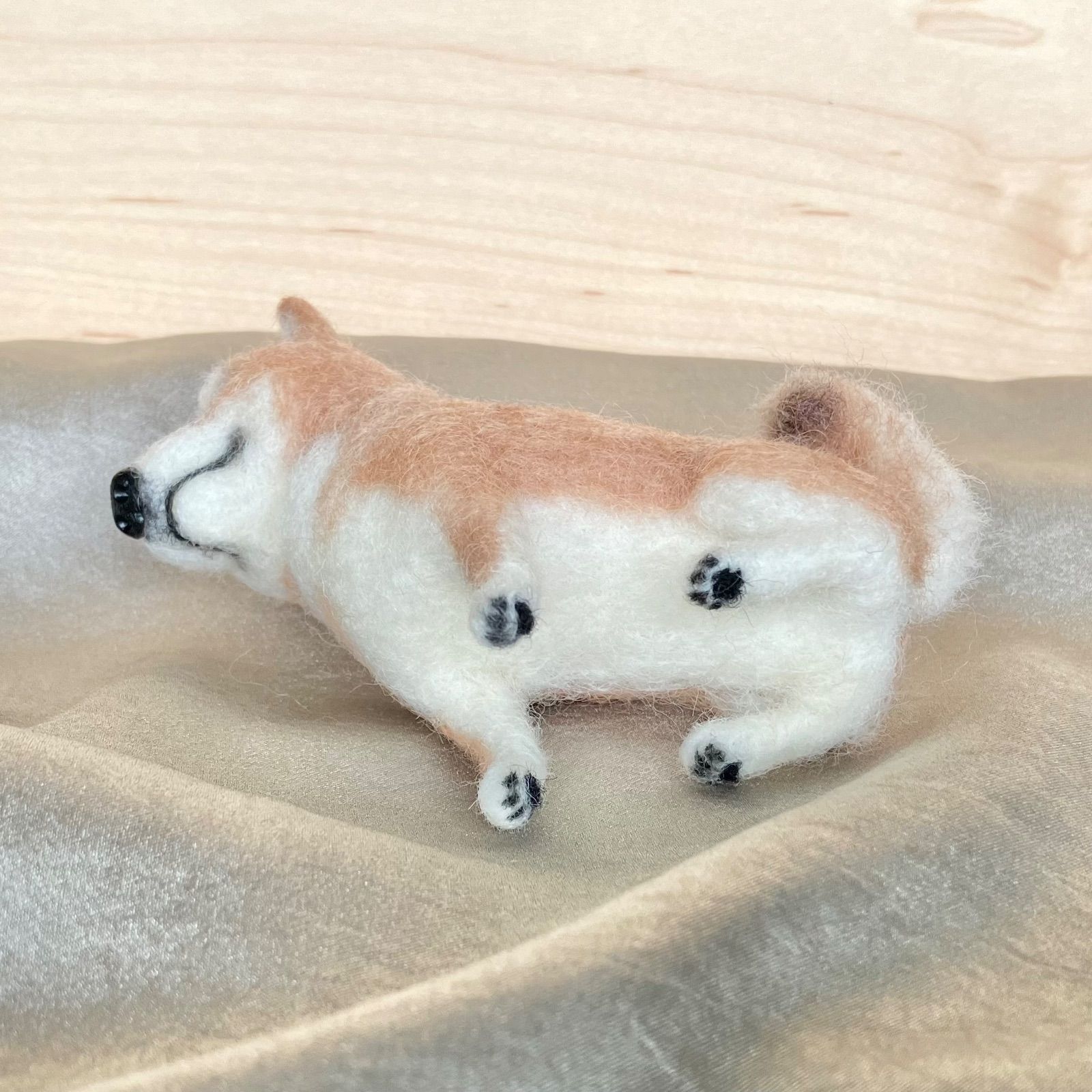 柴犬 おすわり 羊毛フェルト 犬 うちのこ - メルカリ