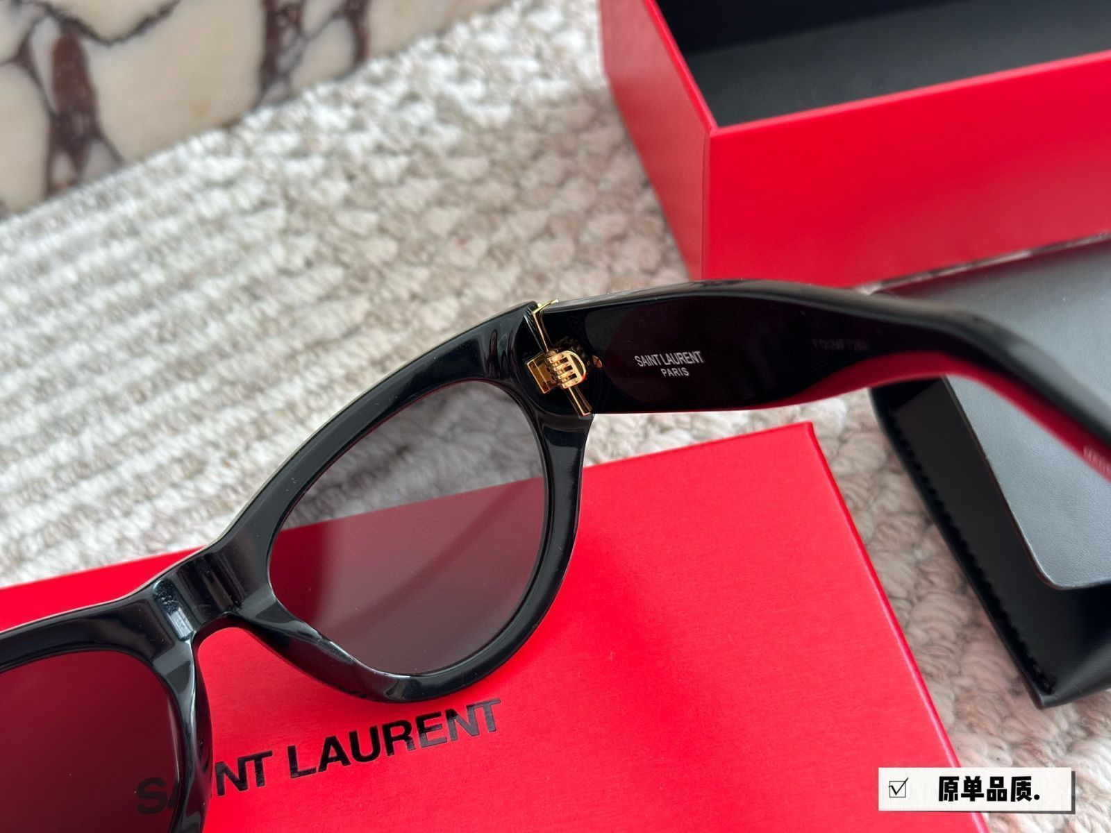特別SALE❤️ 美品 イヴサンローラン サングラス キャットアイ ベッコウ 今日特価】YSL キャットアイ サングラス レゴロゴ付き - メルカリ