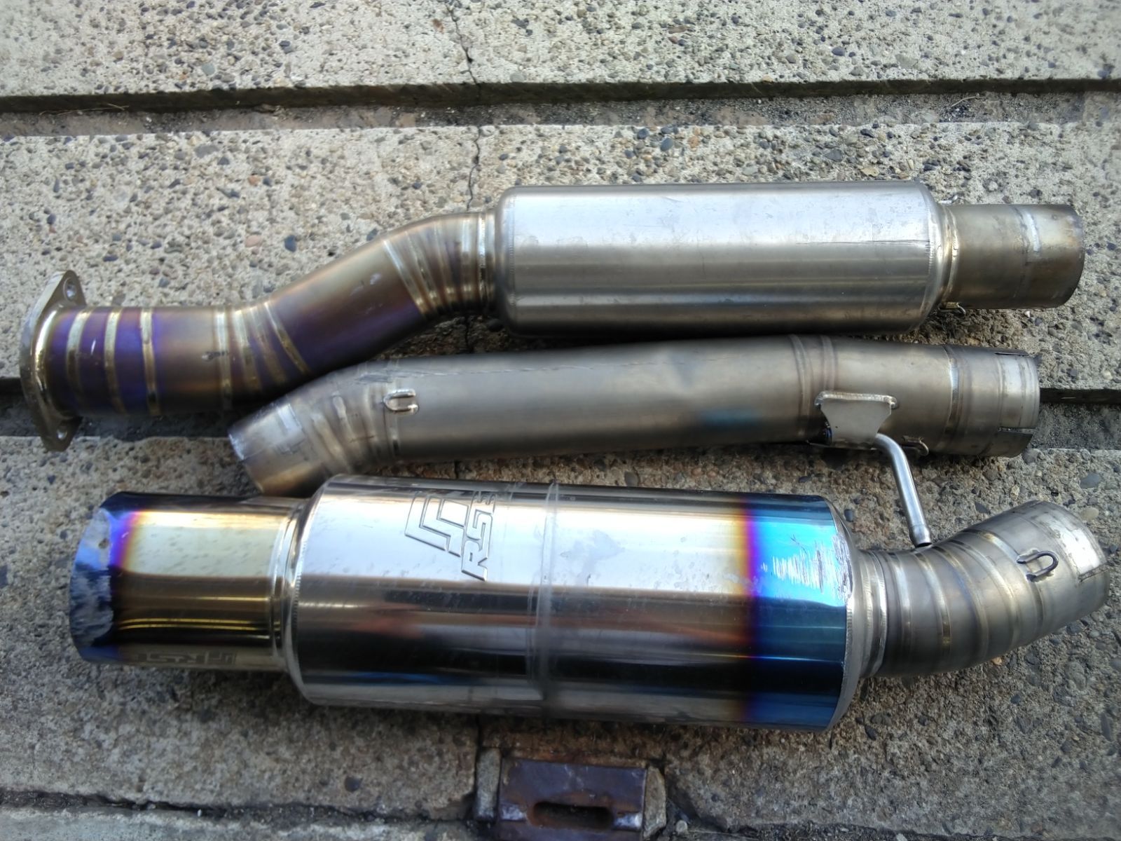 フルチタンマフラー フェアレディZ Z33 | すべての商品 |