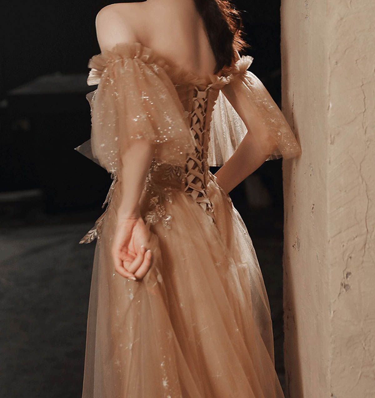 【値下げ】ウエディング　カラードレス　シャンパンゴールド　オフショルダー カラードレス ウェディングドレス シャンパンゴールド オフ