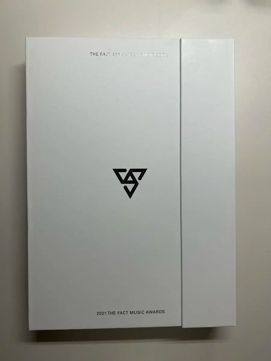 THE FACT SEVENTEEN PHOTOBOOK　未開封 SEVENTEEN 2021 TMA フォトブック 未開封 THE FACT - メルカリ
