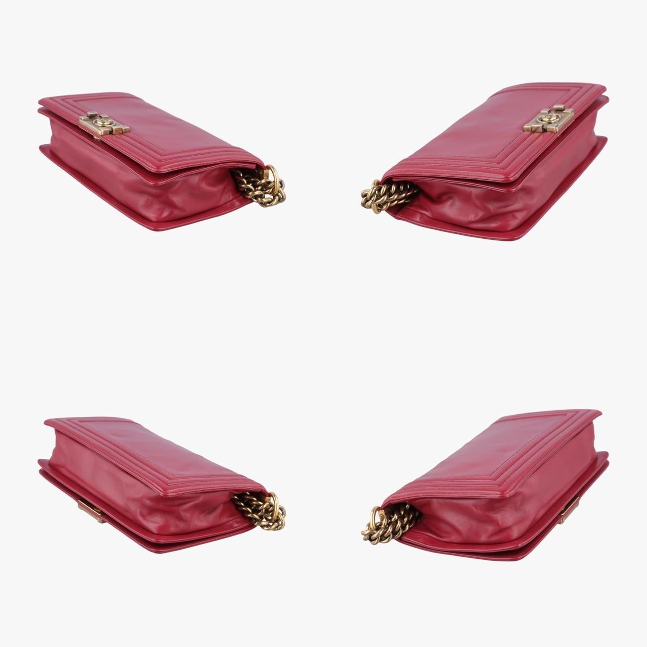 シャネルChanelボーイシャネルレッドレザーA6671315642113