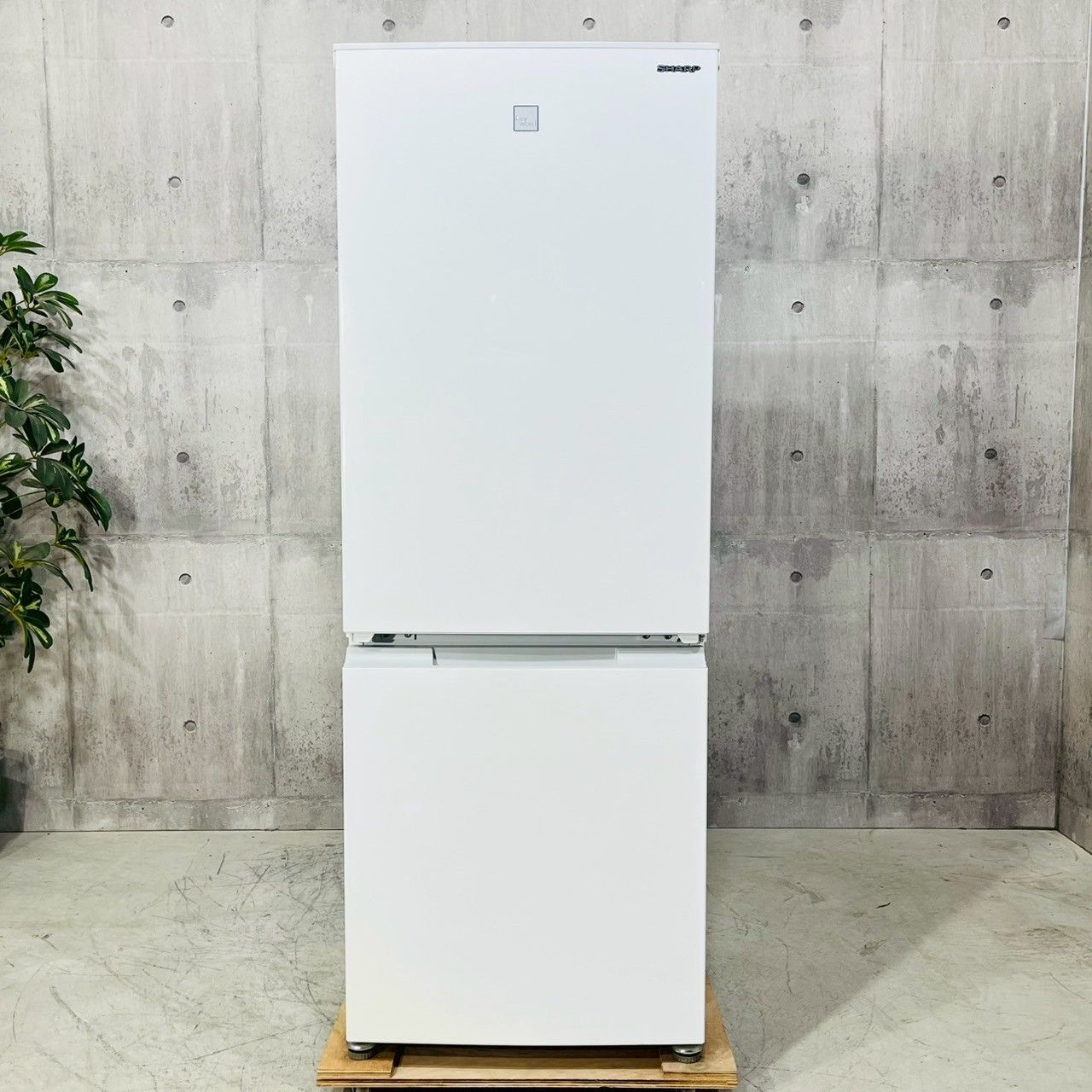 ️SHARP a4242 2ドア冷蔵庫 179L 2020年製 8 ️