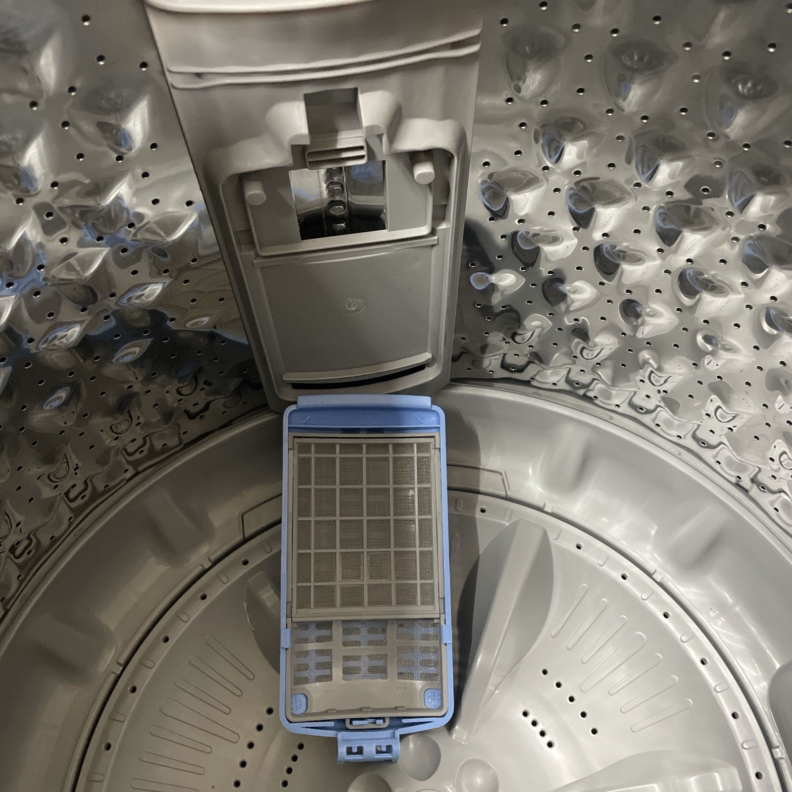 R056 ☀️ 名古屋市近郊配送設置無料 2025年製の ♪ comfee 洗濯機 洗濯7.0㎏ CAC06EW70 動作 済 クリーニング済 WWW_KANDAIZUMI_COM