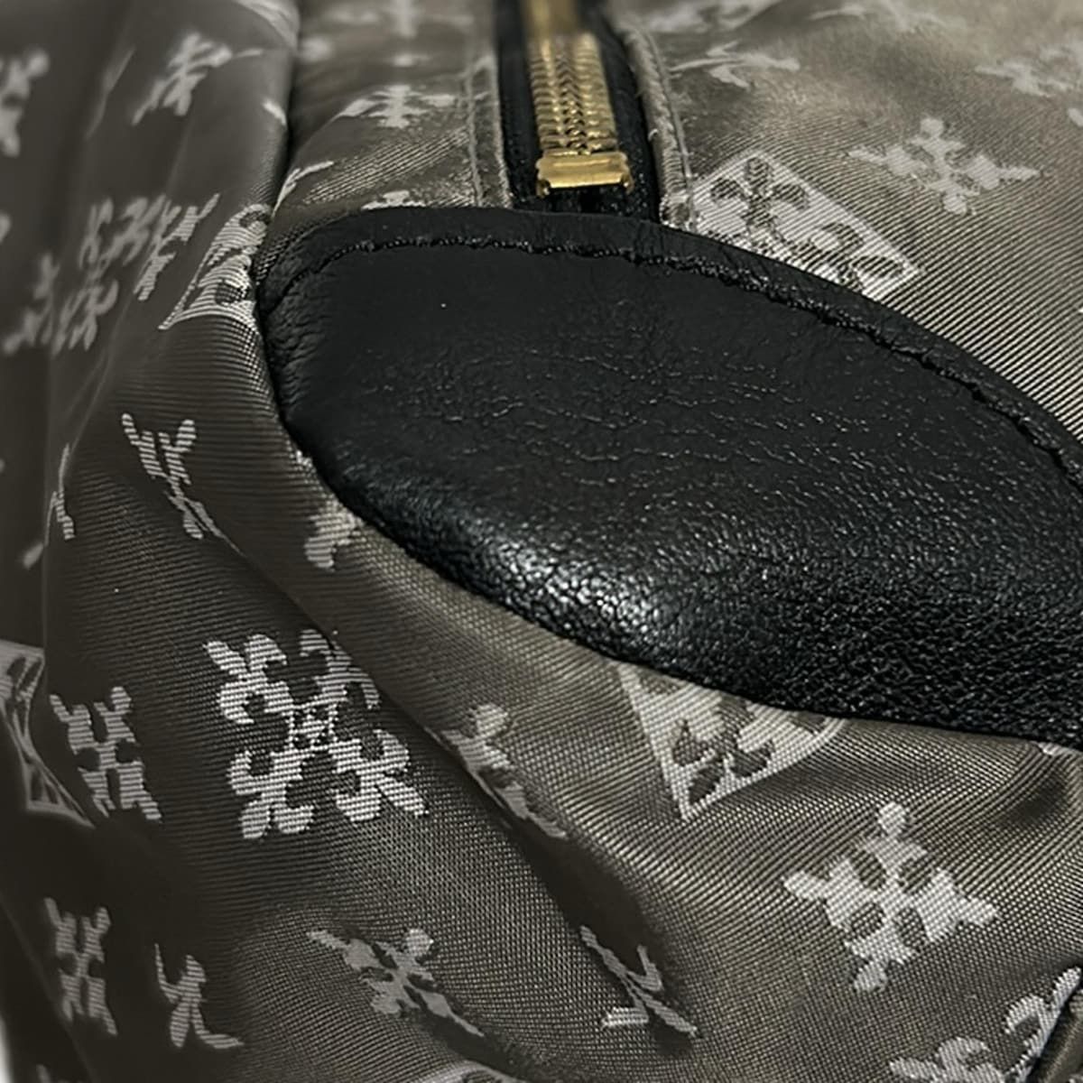russet(ラシット) ショルダーバッグ美品 - ダークグレー×ライト
