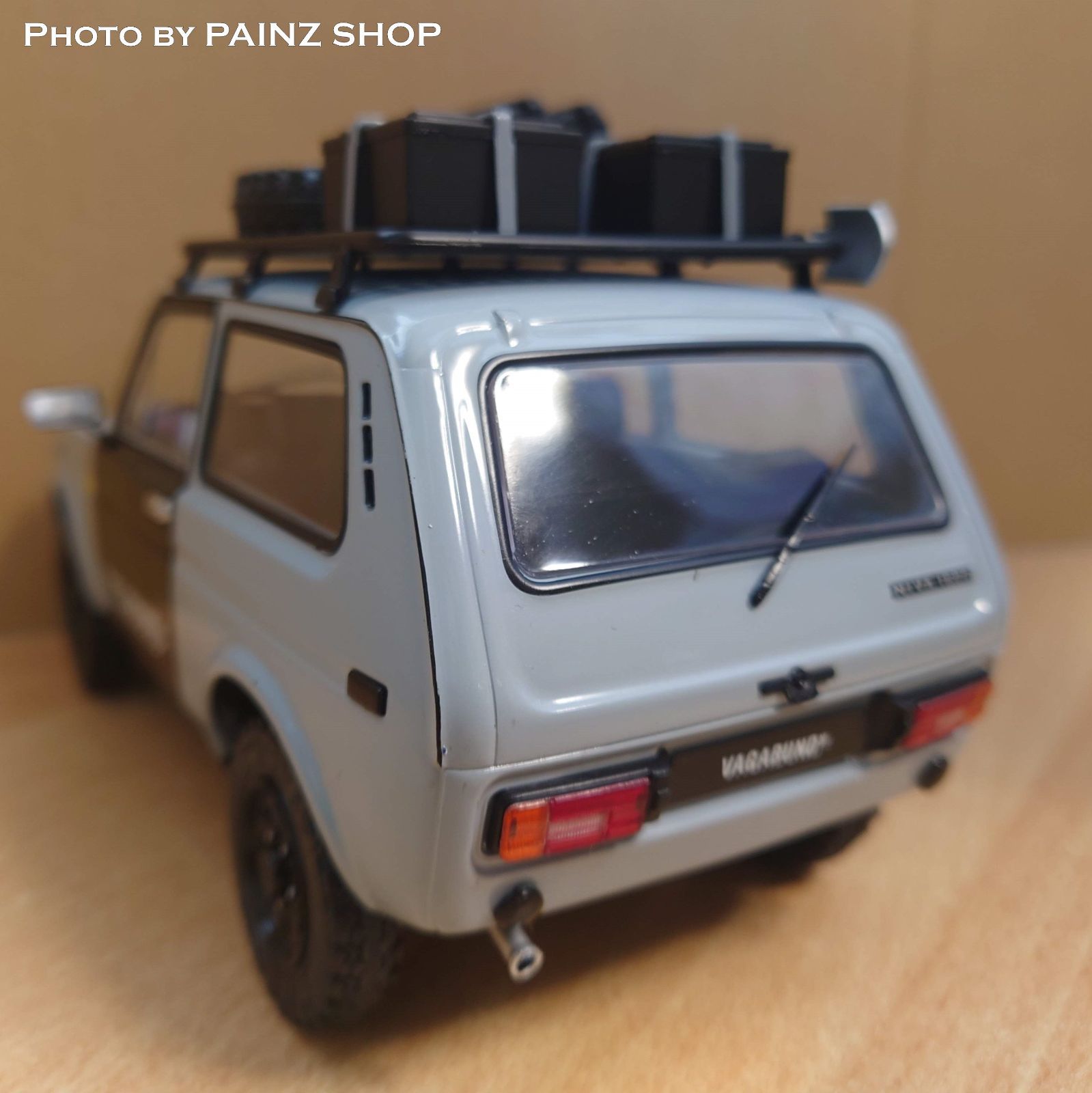 1/18 ラーダ ニーヴァ V LADA 1980 グレー ソリド製ダイキャスト 1/18 ラーダ ニーヴァ V LADA 1980 グレー ソリド製ダイキャスト