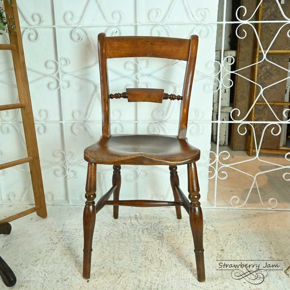 フランス製 アンティークチェア 彫刻ダイニングチェア　2脚 フランス製 アンティークチェア 彫刻ダイニングチェア2脚