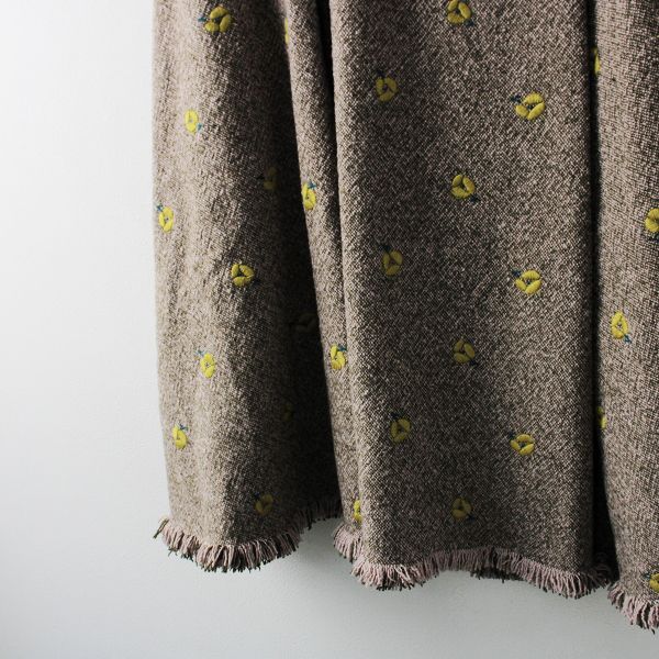 【美品】mina perhonen ohayo 刺繍フレアスカート 美品 mina perhonen ミナペルホネン ohayo 刺繍 ウール タックフレア
