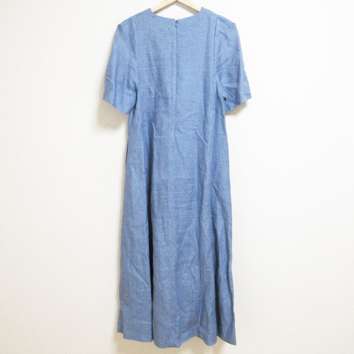 ebure(エブール) ワンピース サイズ36 S レディース - ネイビー V  