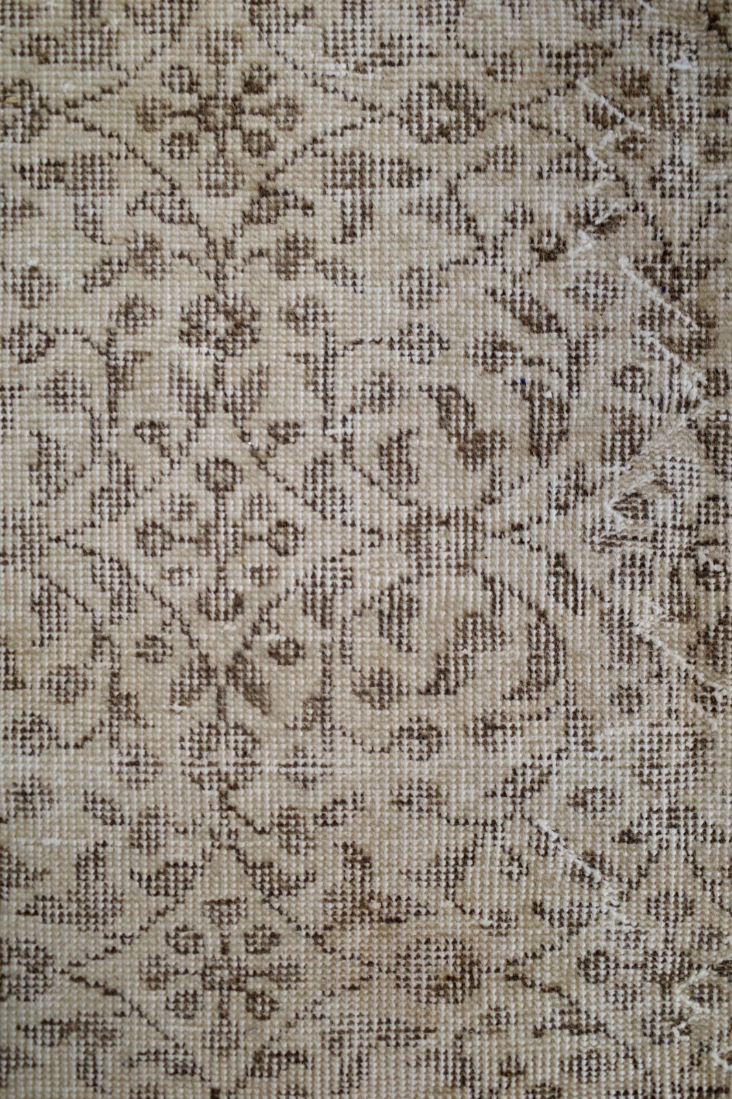 トルコ ヴィンテージラグ ブラウン フローラル