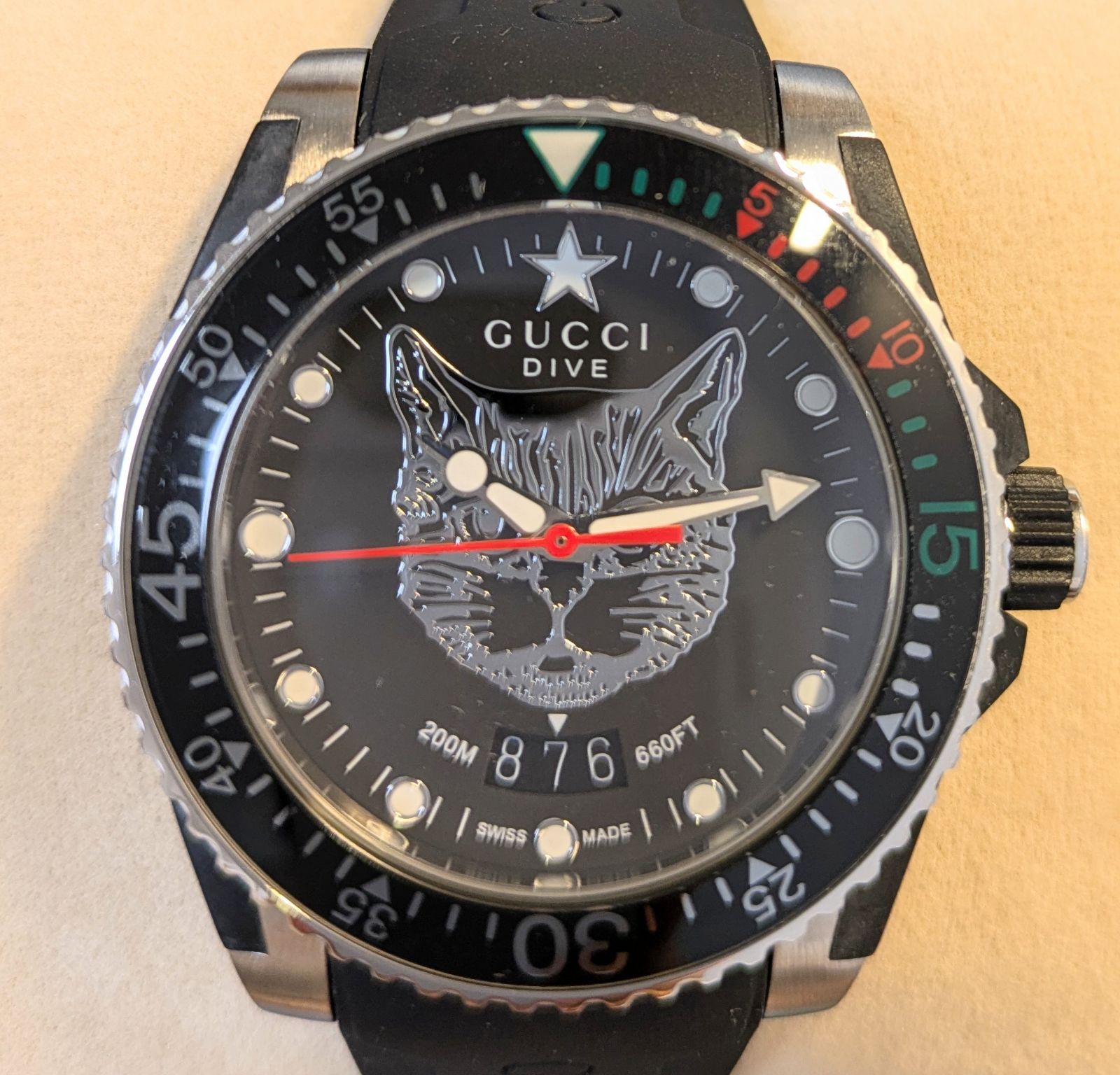 新品未使用 GUCCI 腕時計 Gタイムレス メンズ YA136320 ダイバーズ 