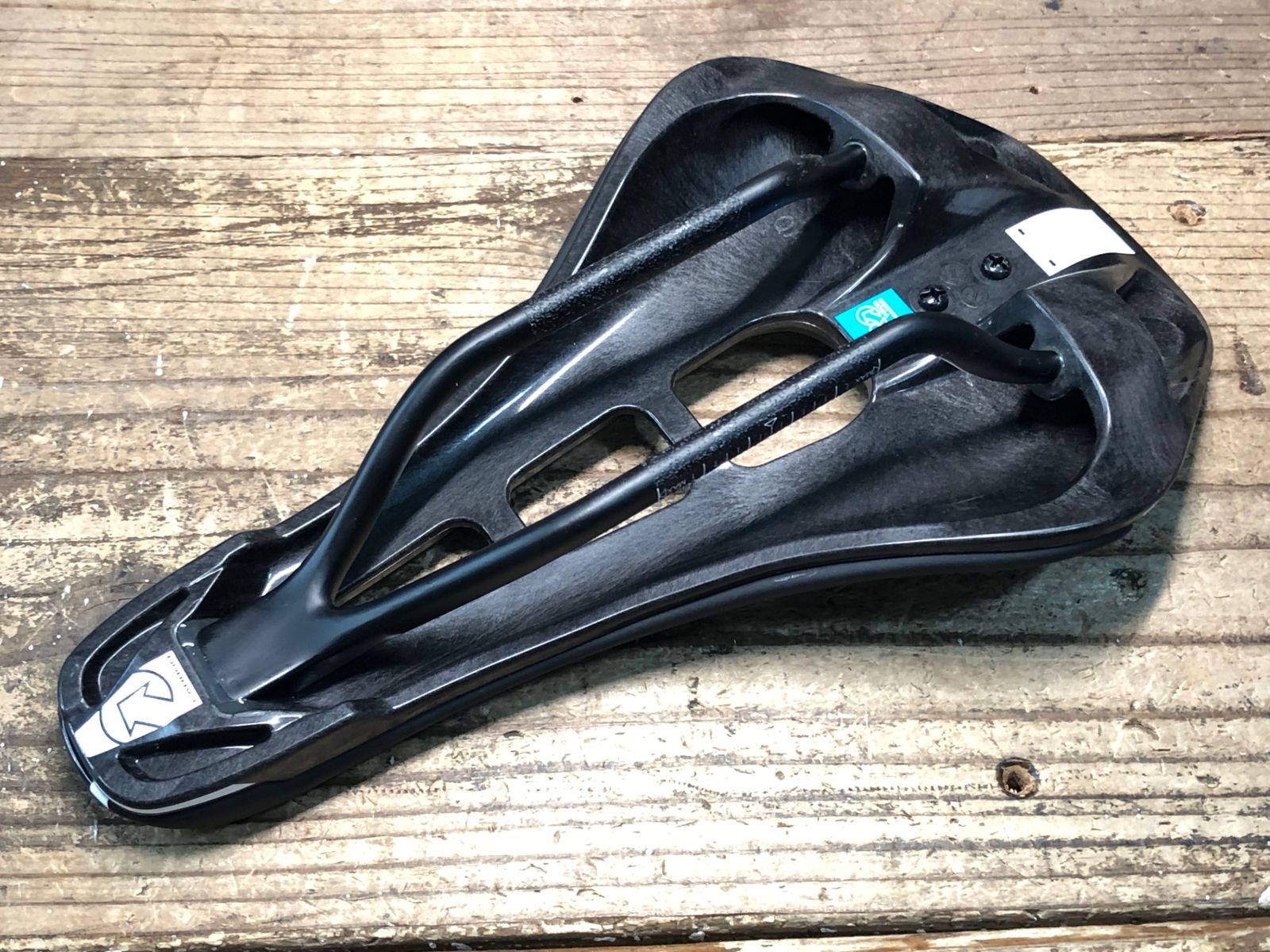 JI336 シマノ SHIMANO PRO STEALTH SADDLE サドル 黒 142mm UD carbon rail