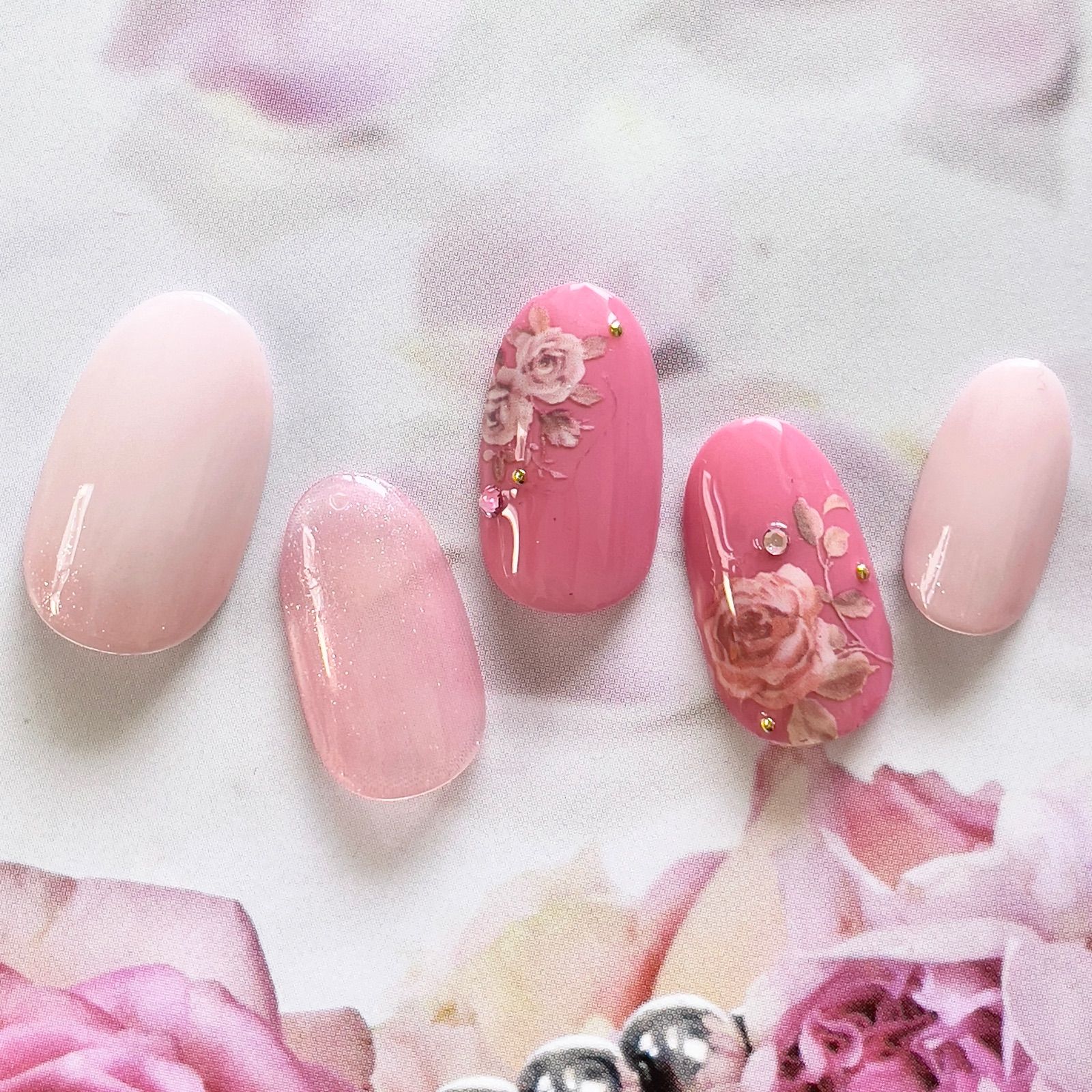 メルカリshops 上品なローズ 根元グラデーション ネイルチップ ピンク ベージュ 薔薇 結婚式