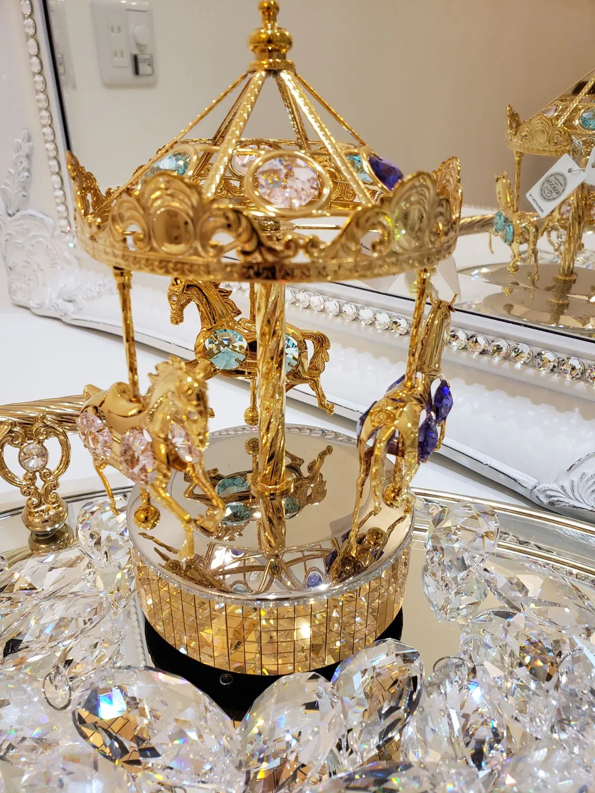 スワロフスキーパーツ使用 オルゴール | ¡Compre en Mercari de Japón