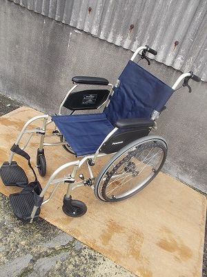 送料無料 一部地域を除く 自走式車椅子 パナソニック ライクルR 多機能42 ＲＰＮ−S401220 TS-25-1022-06