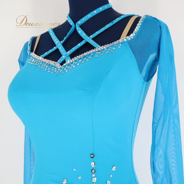 美形の 社交ダンス 衣装 ラテン ドレス ワンピース インザムード in the MOOD 青 水色 フリル デモ 競技 ダンス パーティ ブルー系 ゼブラ フリル付き スパンコール ストレッチ レディース おしゃれ ダンスウェア 競技用 ダンス衣装 推奨される