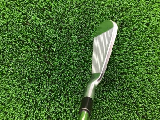 SRIXON