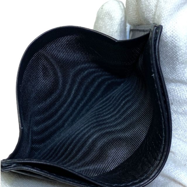 レザー ゴールド