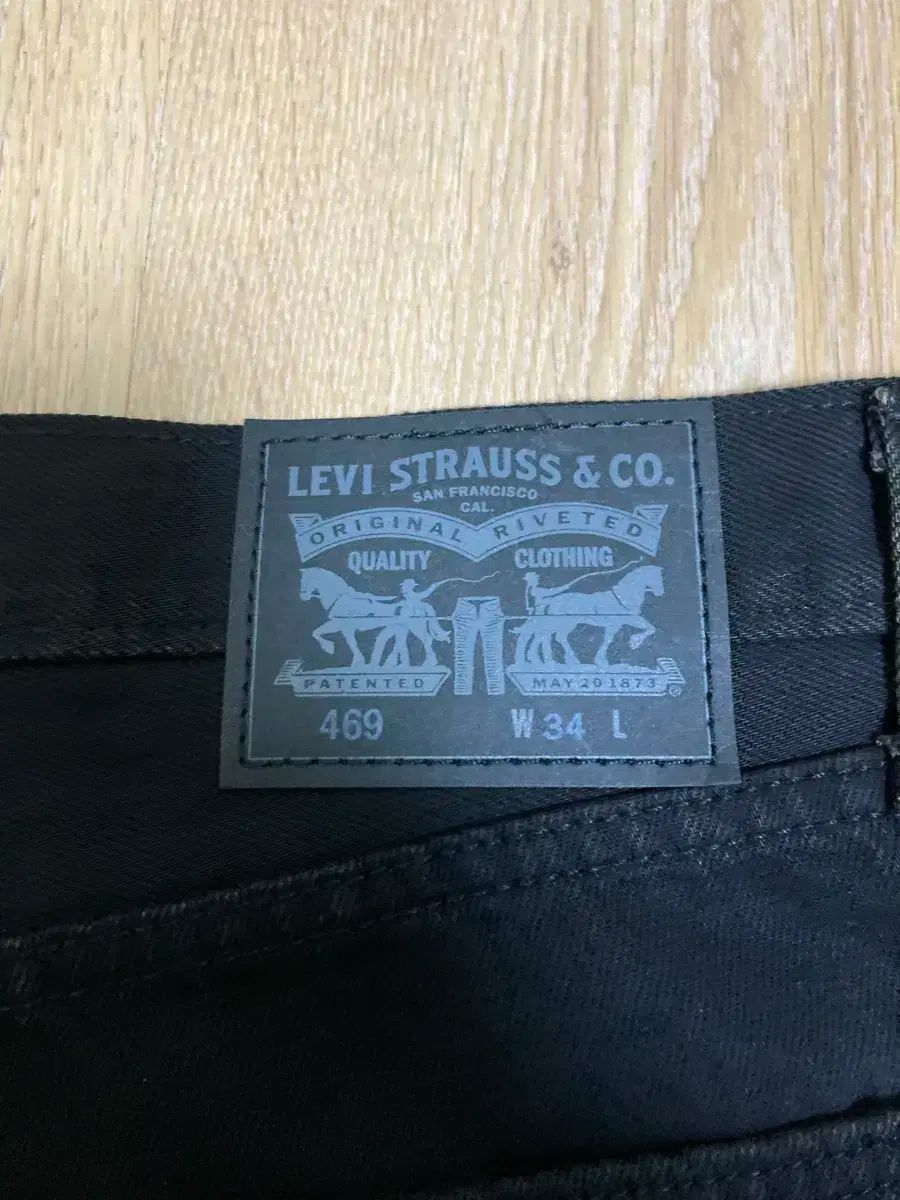 LEVI S