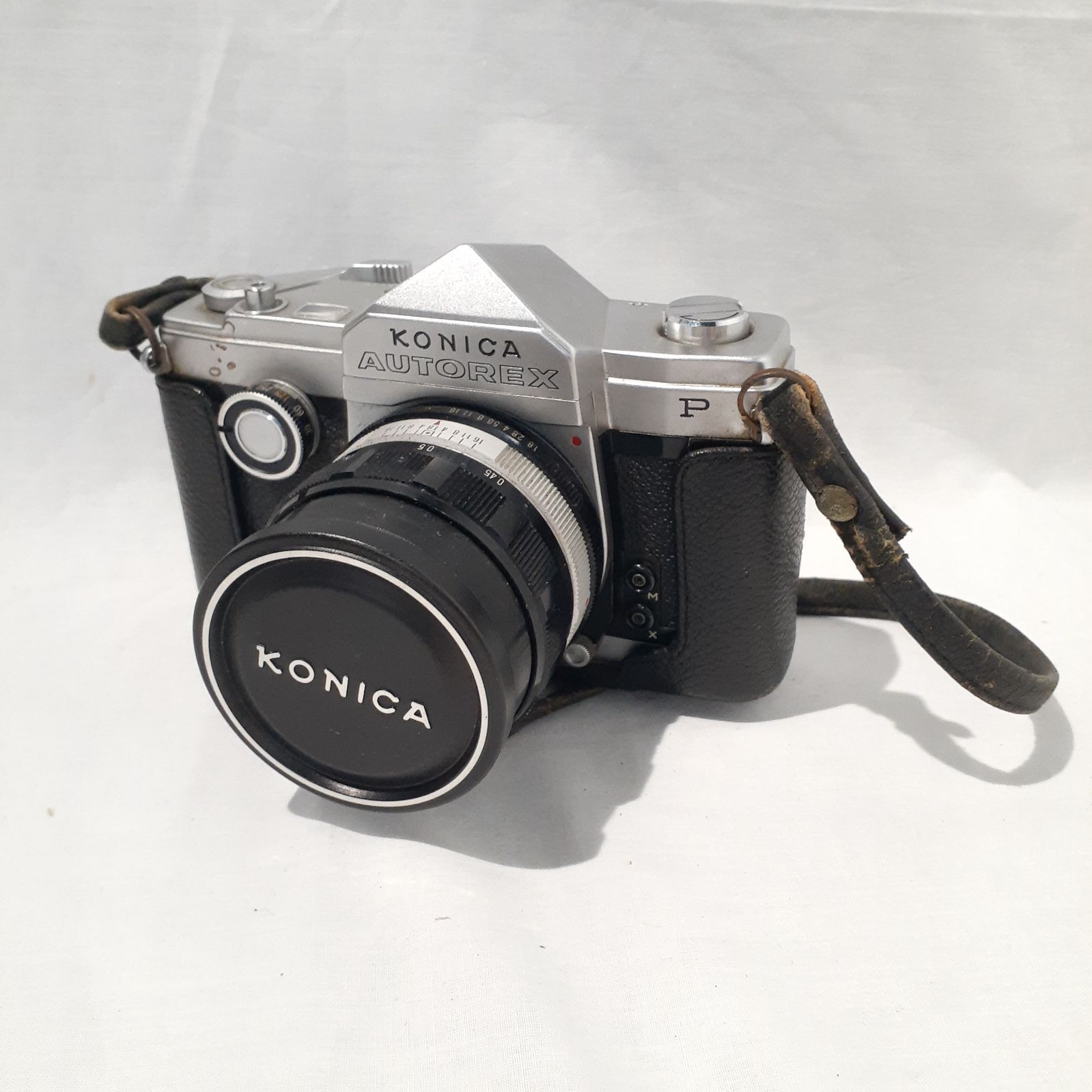 KONICA AUTOREX フィルムカメラ RARE from 1965/6 - Konica Autorex Camera with Hexanon 52mm