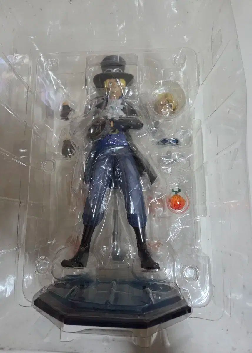 ONE PIECE（ワンピース） POP サボ フィギュア 開封 - メルカリ