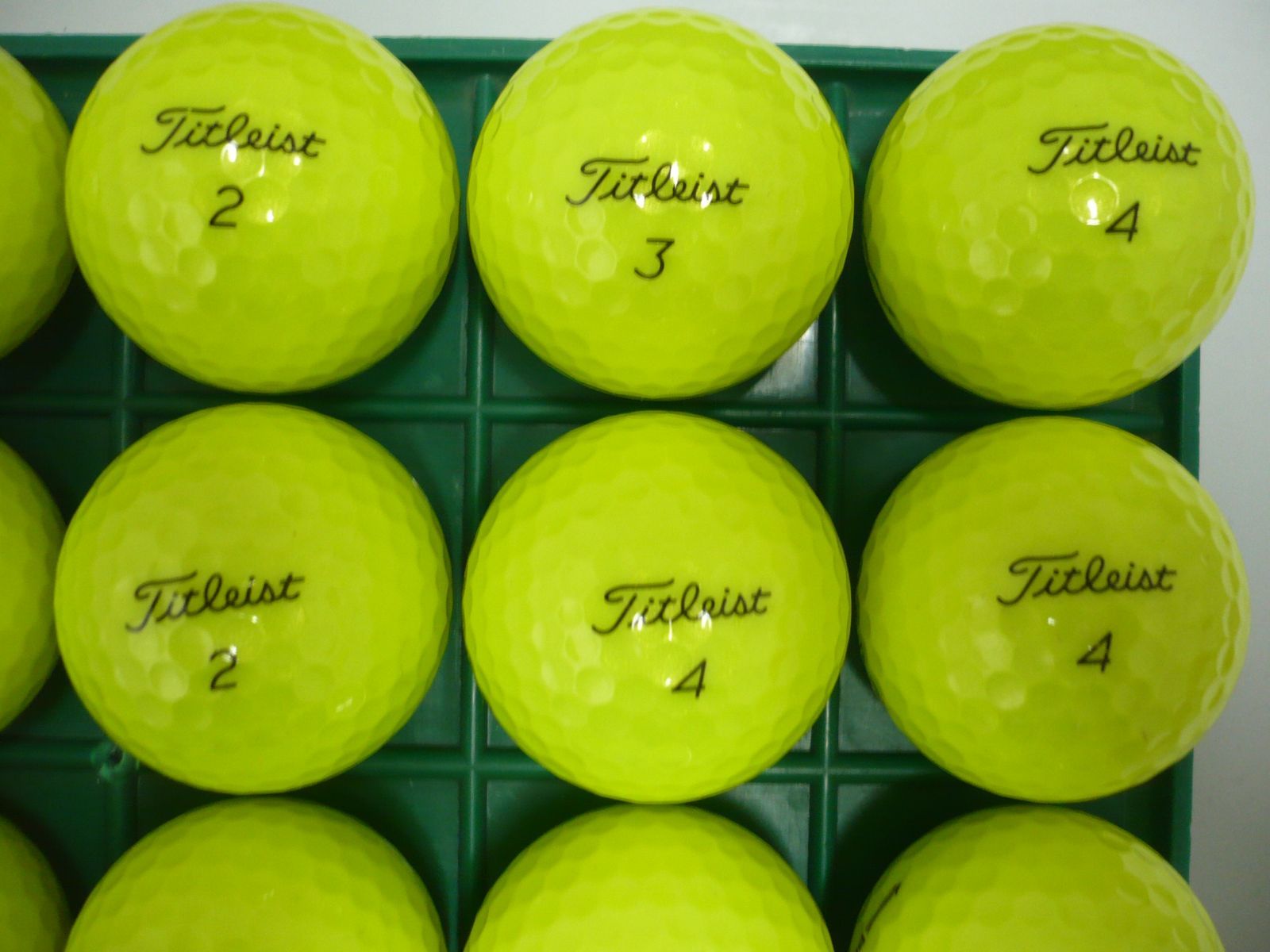 2025 Titleist Pro V1x イエロー 4ダース