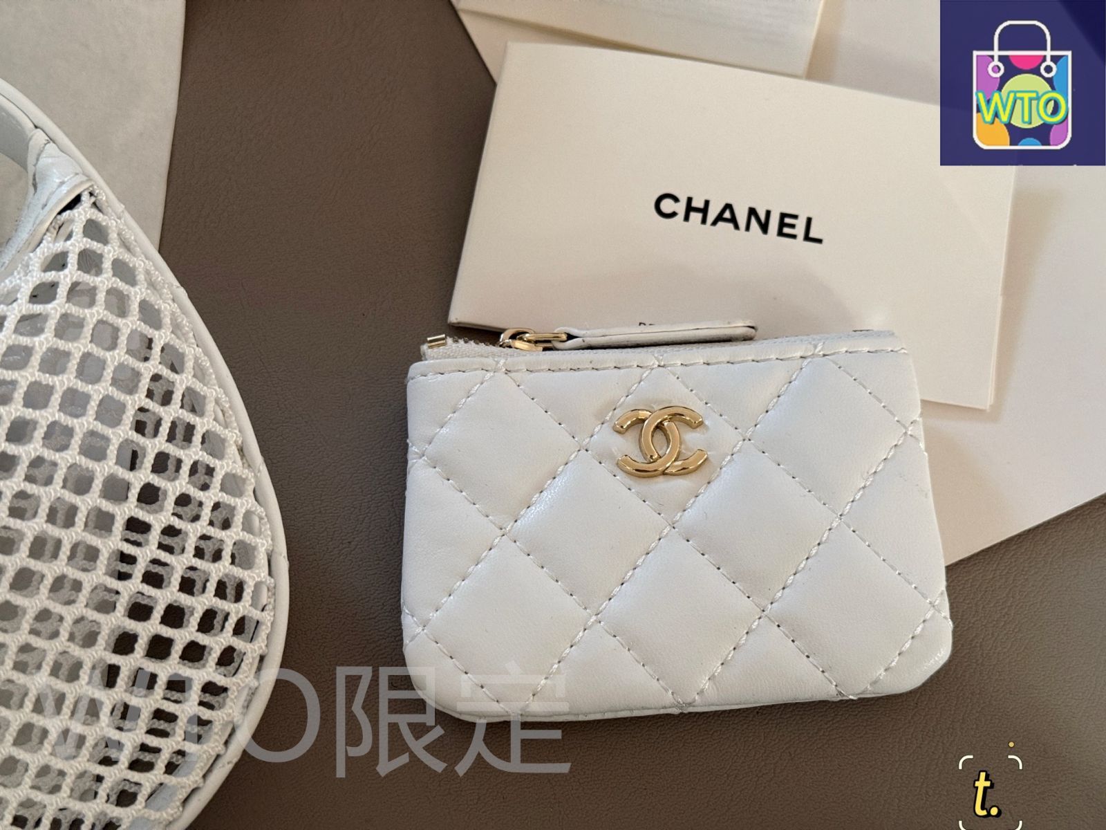 今日特価】Chanel シャネル 25S 漁網バッグ 小カードポーチ付き