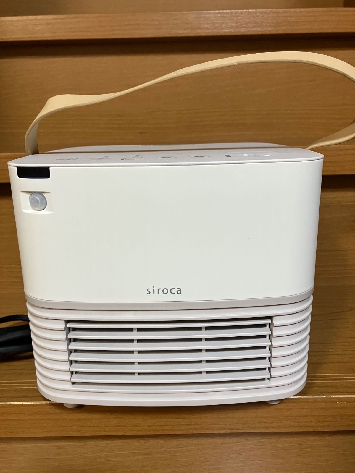 siroca 2023年製 人感センサー付きセラミックファンヒーター SH