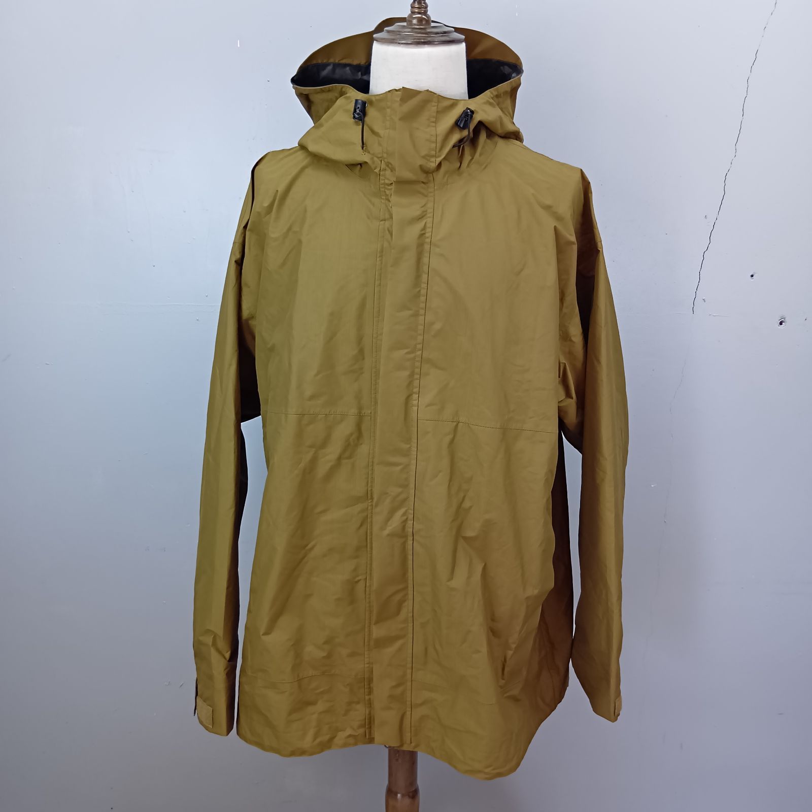 美品】Beyond Clothing ビヨンドクロージング ナイロン