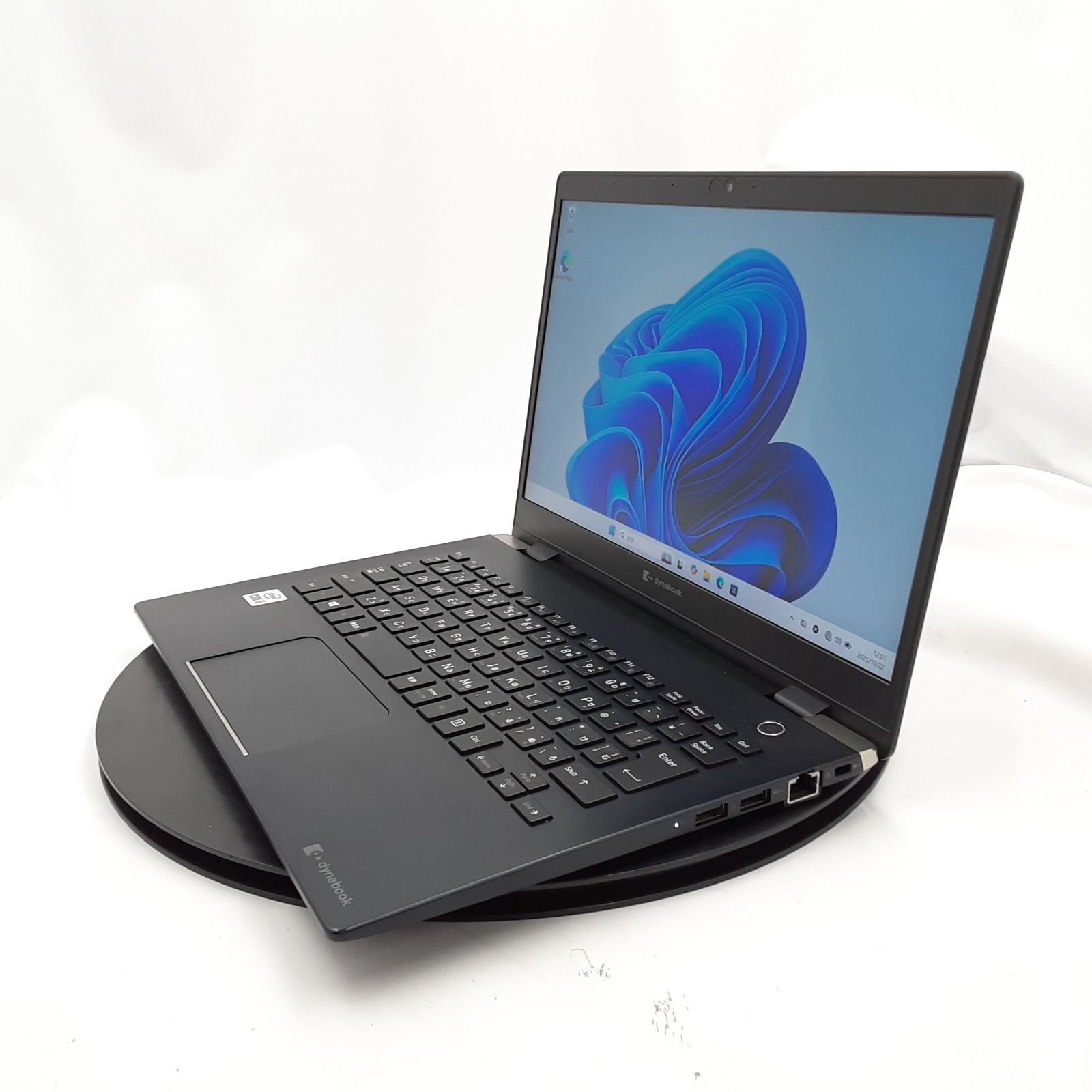 ☆液晶白シミあり/ジャンク☆Dynabook (東芝) dynabook G83/FR [Core 