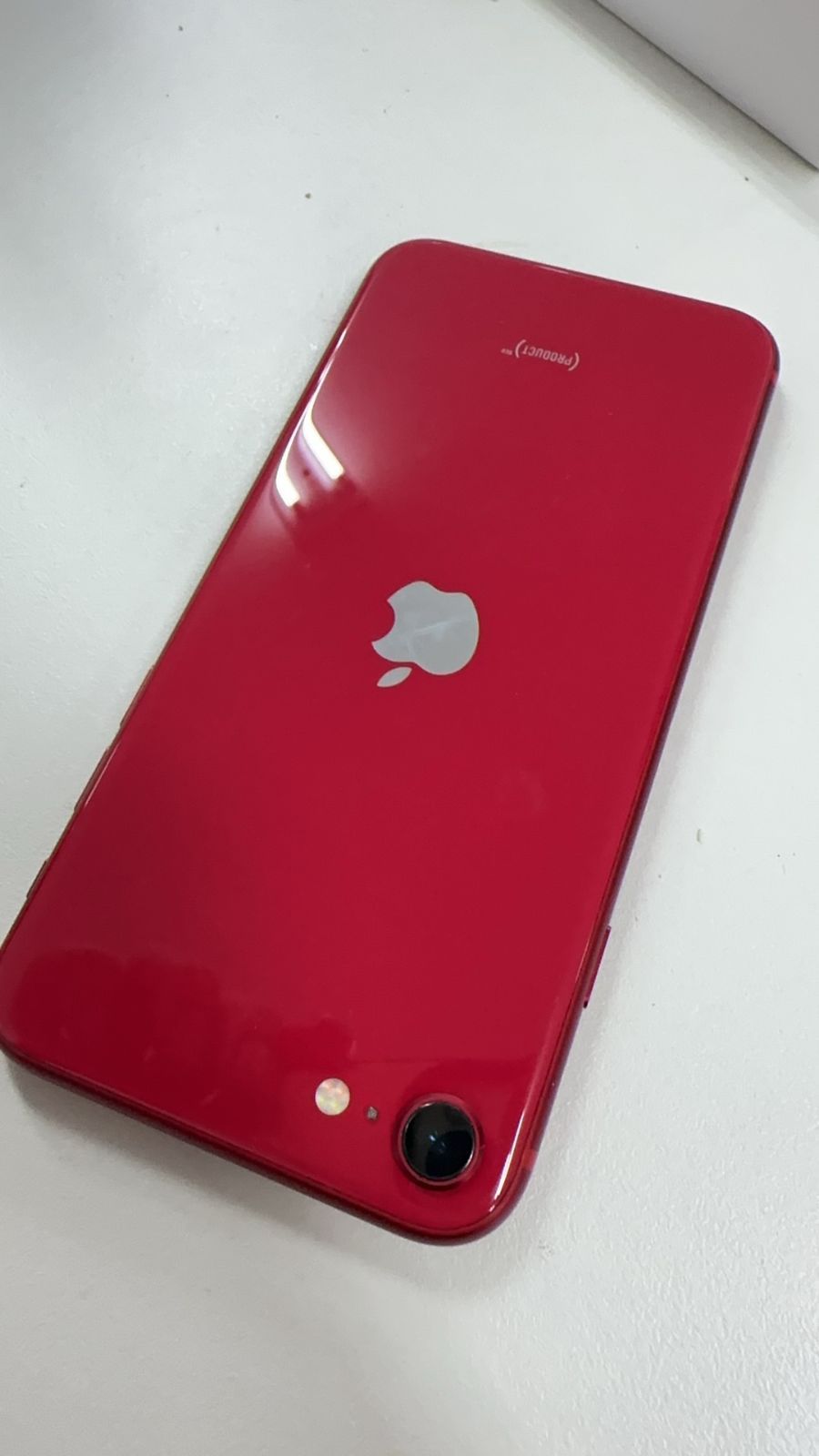 iPhoneSE 第二世代 64GB RED 