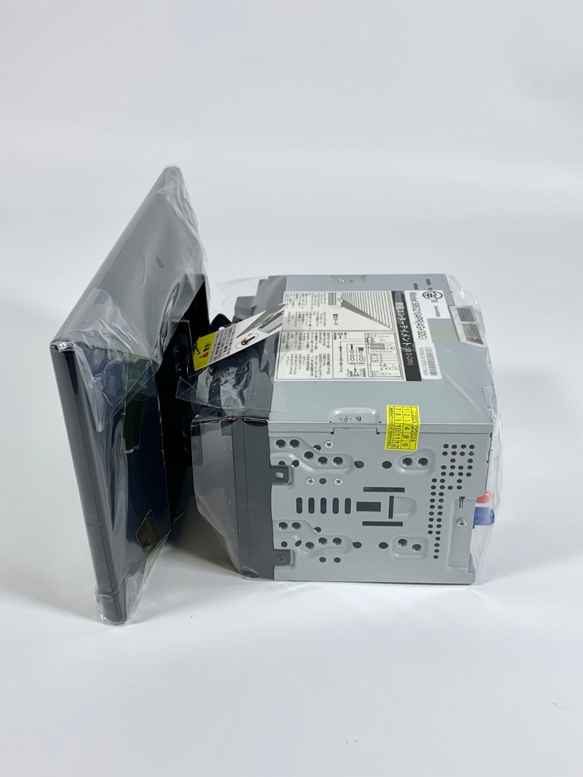 32G 車載エンターテイメントシステム