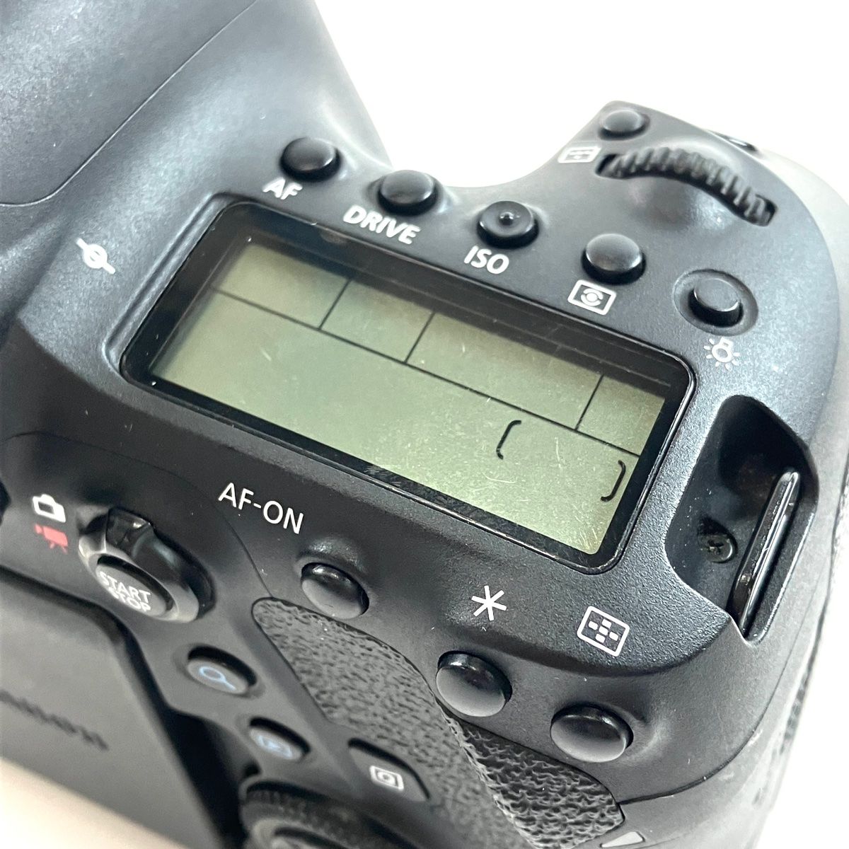 キヤノン Canon EOS 6D Mark II ボディ デジタル 一眼レフカメラ 【中古】