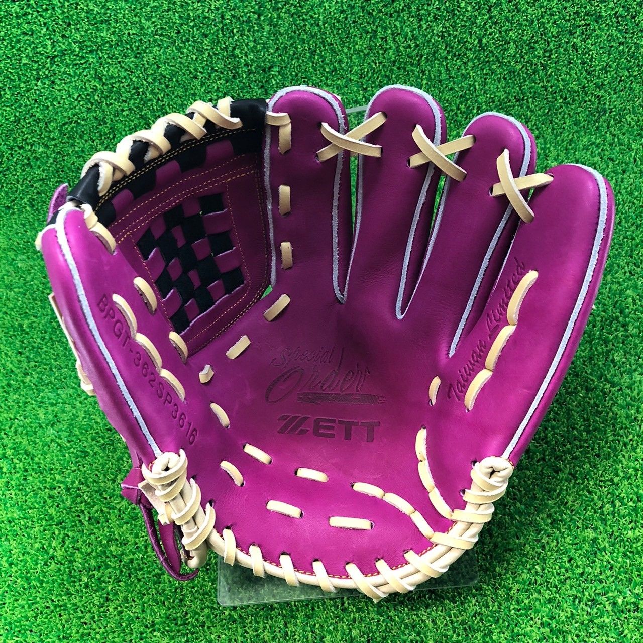 ZETT 卸売 紫色 軟式グローブ 右投げ用 ZETT PROSTATUS 軟式グローブ