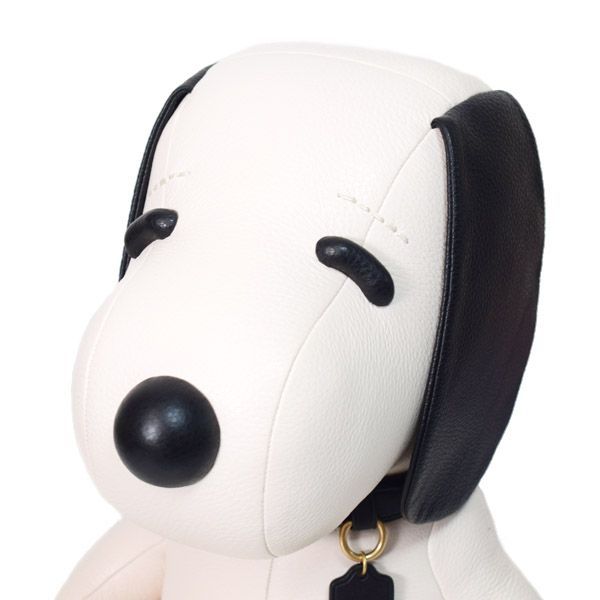 【COACH×スヌーピー】レザー製 コレクティブル スヌーピーCBL23 Amazon.co.jp: [コーチ] ドール スヌーピー ぺブルレザー