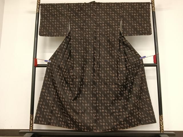 平和屋着物 国指定重要無形文化財 本場久米島紬 手織 正絹 AABA4571np