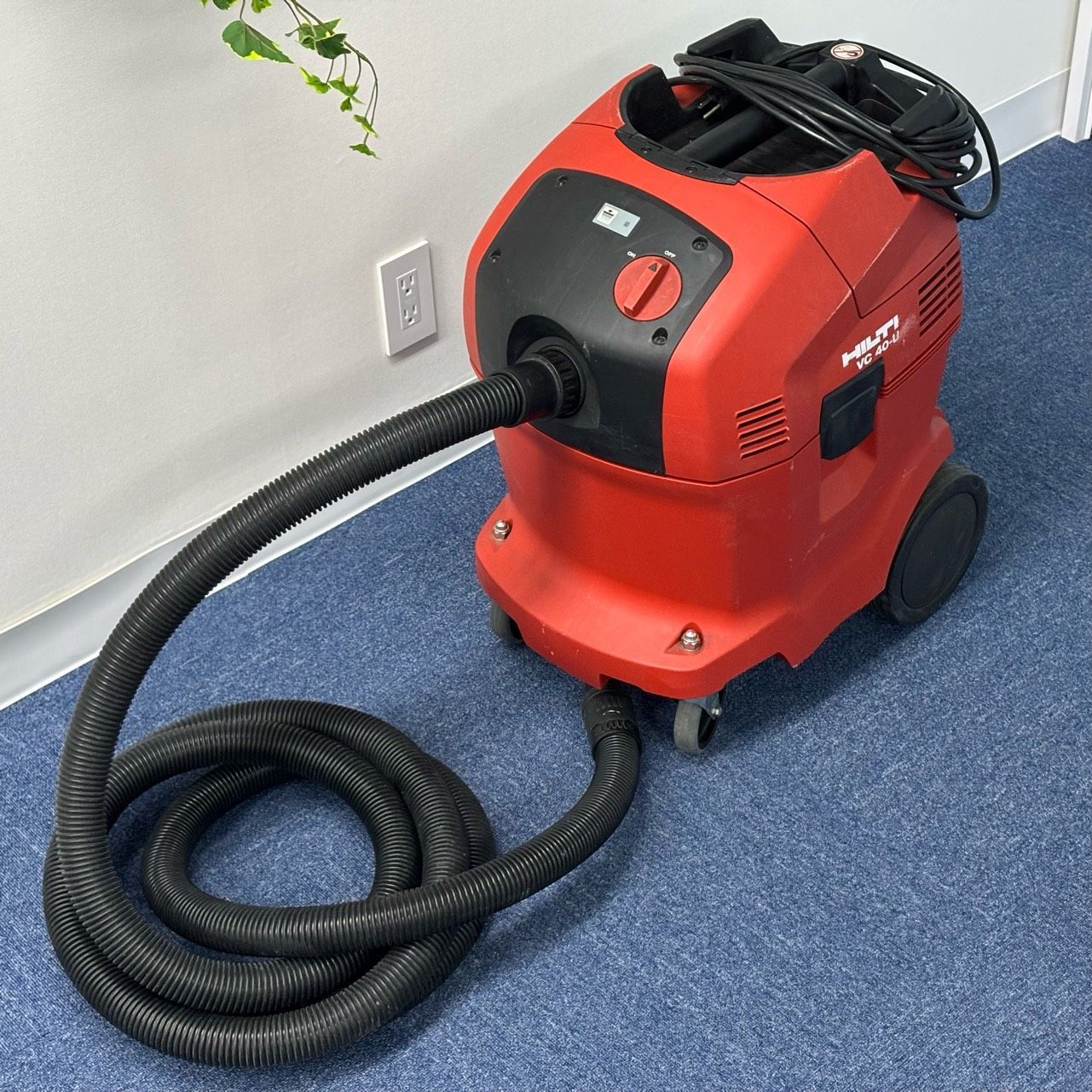 プロツール】HILTI ヒルティ 乾湿両用クリーナー VC 40-U 集塵機 