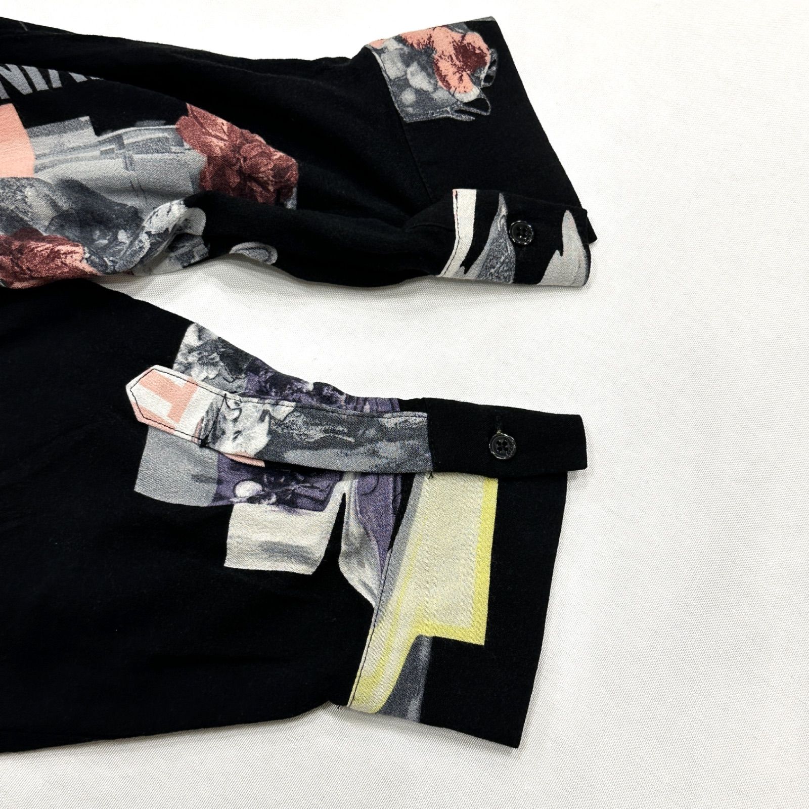大きいサイズ　XL Desigual （デジグアル）　膝丈ワンピース　黒 デシグアル Desigual RACE ワンピースショートスリーブ （グレー